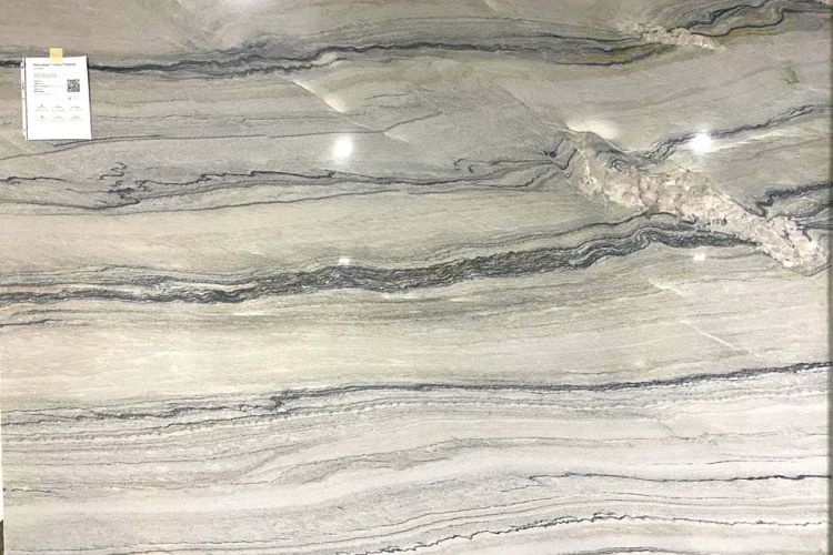Macaubas Fantasy 3cm Polished Premium Macaubas Fantasy 3cm Polished Premium